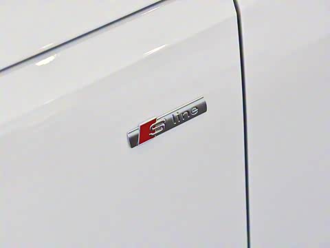 2020�� 40 TFSI ����������