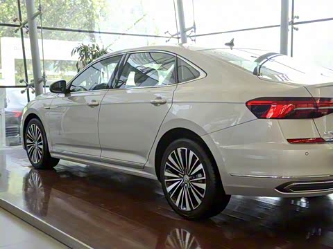 2020�� 330TSI ������ ��VI