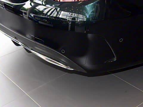 2020�� �Ŀ� C 260 L �˶���