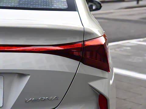 2020�� 1.4L CVT TOP��Ӣ��