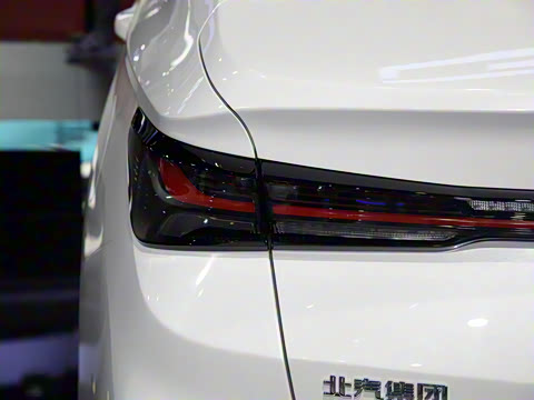 2021�� R600 ������