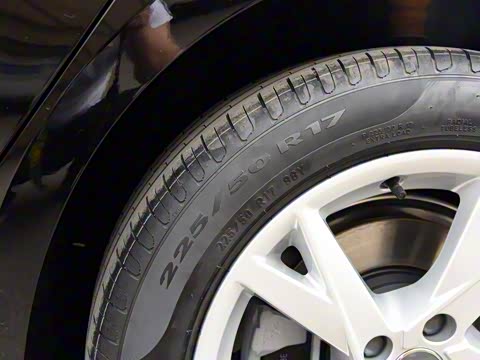 2017�� Plus 40 TFSI ��ȡ��