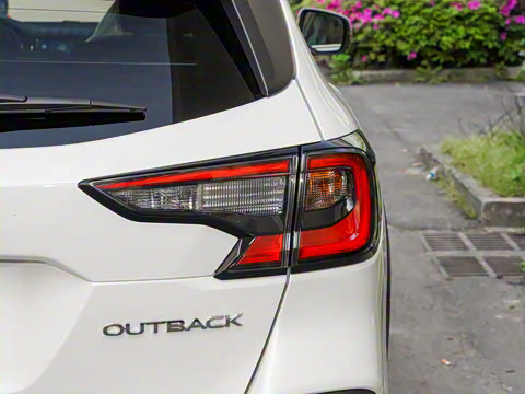 2021�� 2.5i �˶��� EyeSight