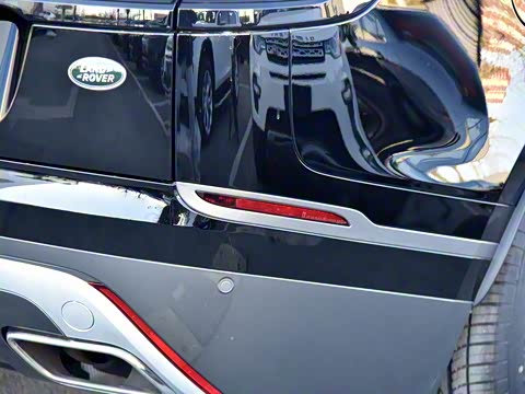 2018�� P380 R-DYNAMIC S