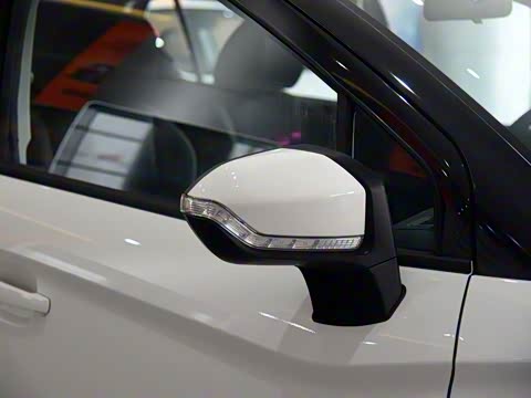 2017�� 1.6L �ֶ�������