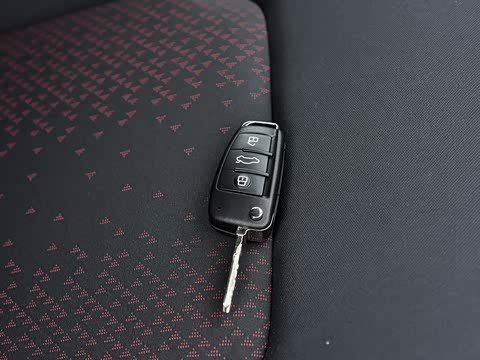 2018�� 30�������� Limousine 35 TFSI ��ȡ��