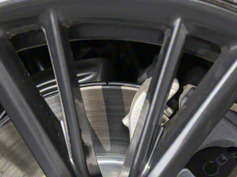 2021�� �Ŀ� 325i M�˶���ҹ��װ