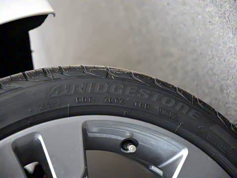 2017�� �Ŀ� CLA 200 ������