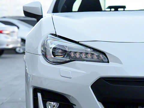 2017�� 2.0i �ֶ�type-S��