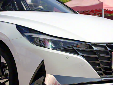 2021�� 1.5L CVT LUX����