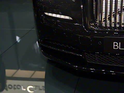 2017�� 6.6T Black Badge Edition