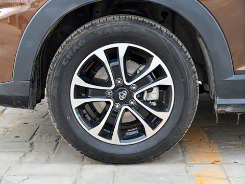 2018�� 1.5T �ֶ���Ӣ�� ��V