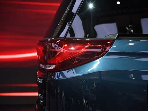 2018�� 320T �콢��