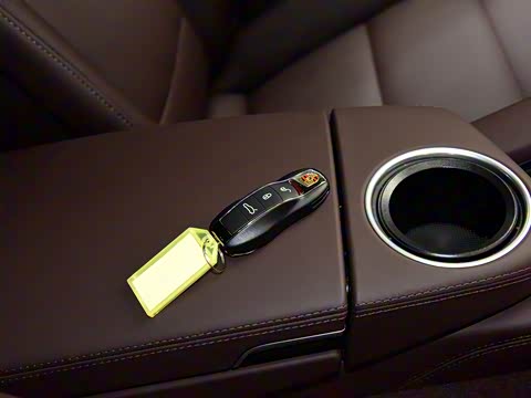 2016�� Panamera Executive Edition 3.0T