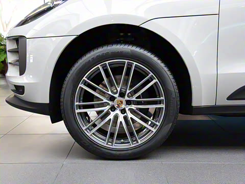 2020�� Macan 2.0T