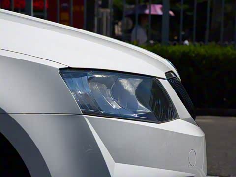 2017�� TSI280 DSG���а�