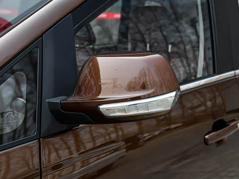 2018�� 1.5T �ֶ���Ӣ�� ��V