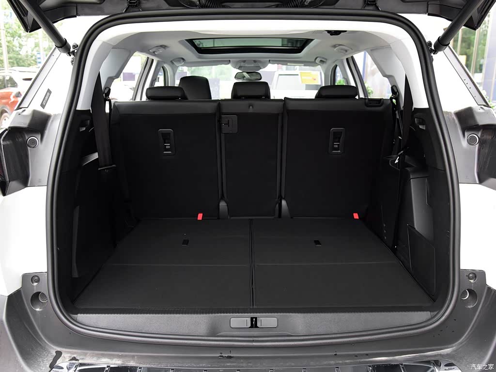 东风标致 标致5008 2017款 380thp 7座豪华版