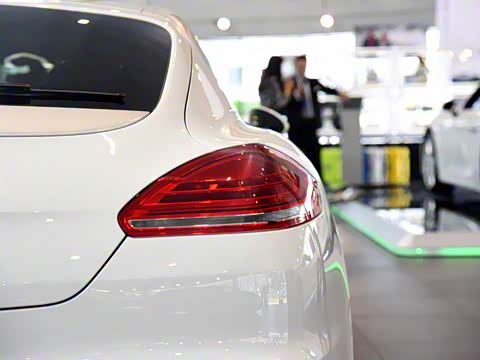 2016�� Panamera Executive Edition 3.0T