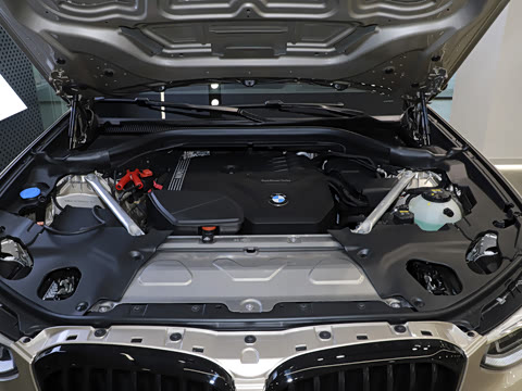 2021�� xDrive 30i M�˶���ҹ��װ