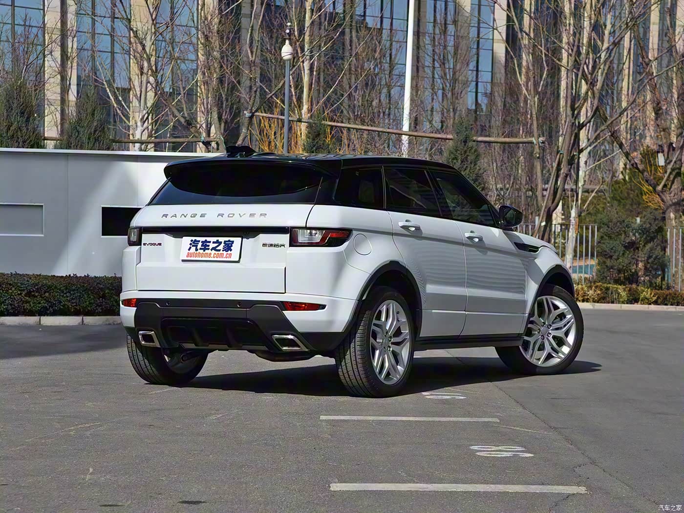 汽车之家>汽车图片>路虎>揽胜极光>2017款2.