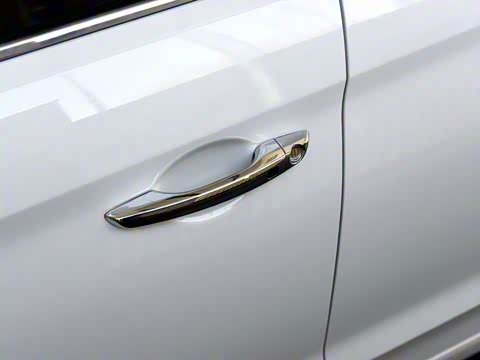 2016�� 1.6L �Զ����š��콢��