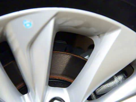 2017�� 1.6L �ֶ�������