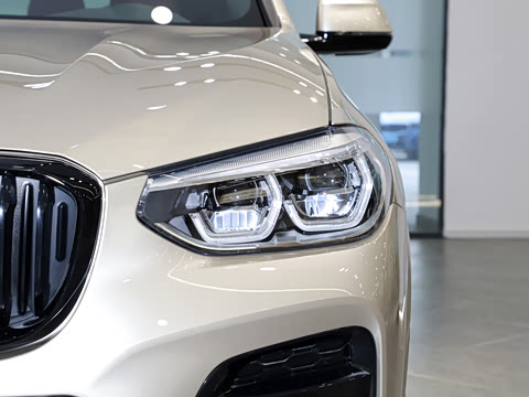 2021�� xDrive 30i M�˶���ҹ��װ