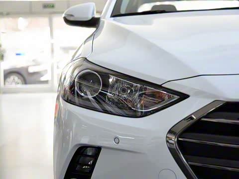 2016�� 1.6L �Զ����š��콢��