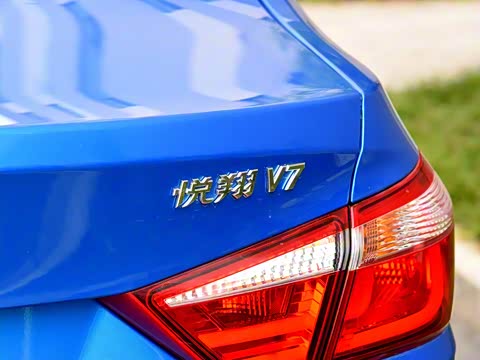 2016�� 1.6L �Զ���Ȥ�� ��V