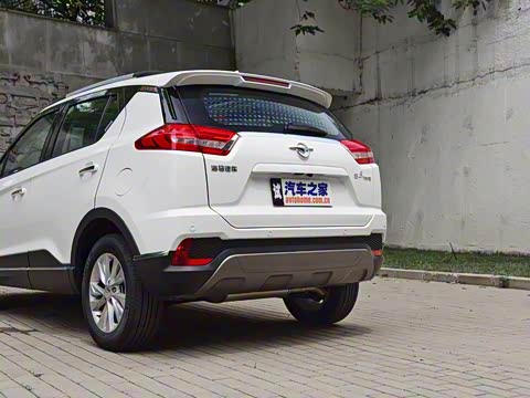 2017�� 1.6L �ֶ�������