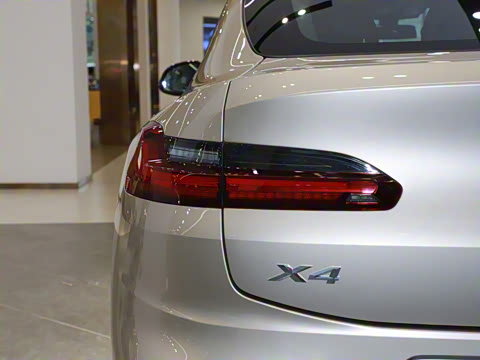 2021�� xDrive 30i M�˶���ҹ��װ