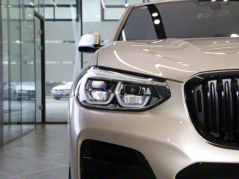 2021�� xDrive 30i M�˶���ҹ��װ