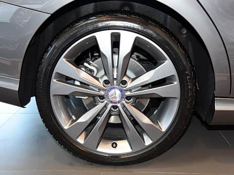 2017�� CLA 200 ������