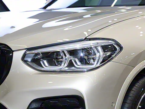 2021�� xDrive 30i M�˶���ҹ��װ