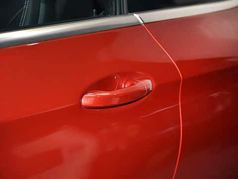 2018�� C 200 4MATIC ���ܳ�