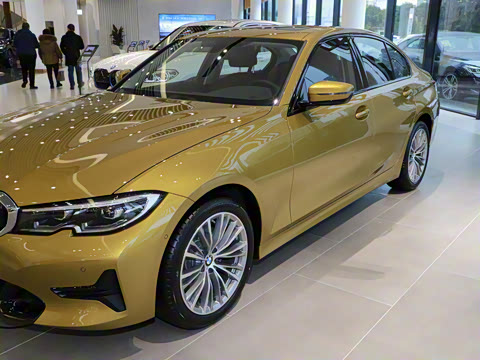 2021�� 320i �˶���װ