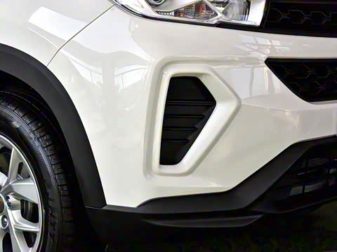 2018�� 1.5L �ֶ���׼�� ��V