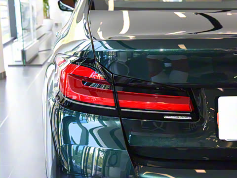 2021�� 530i ���а� M�˶���װ