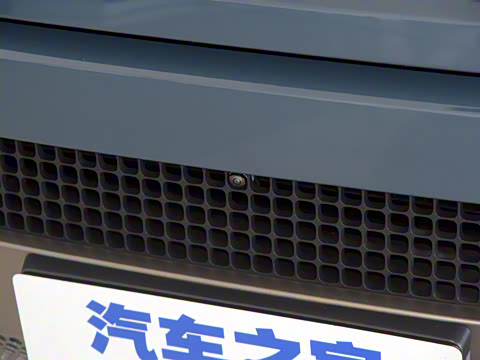 2021�� 90 P400 X-DYNAMIC S