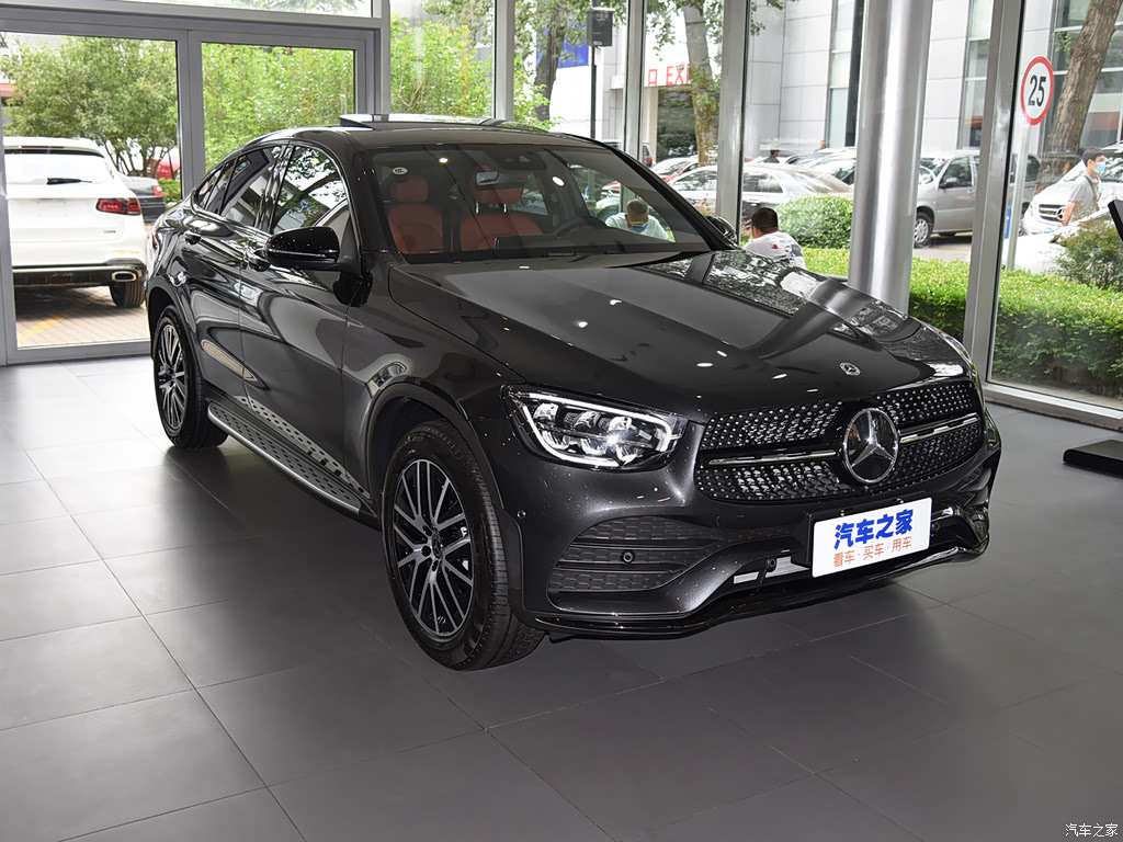 2021款 glc 300 4matic 轿跑suv