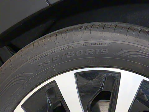 2025�� GLB 220 ʱ����