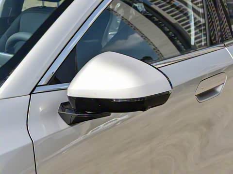 2025�� 610km �����콢��