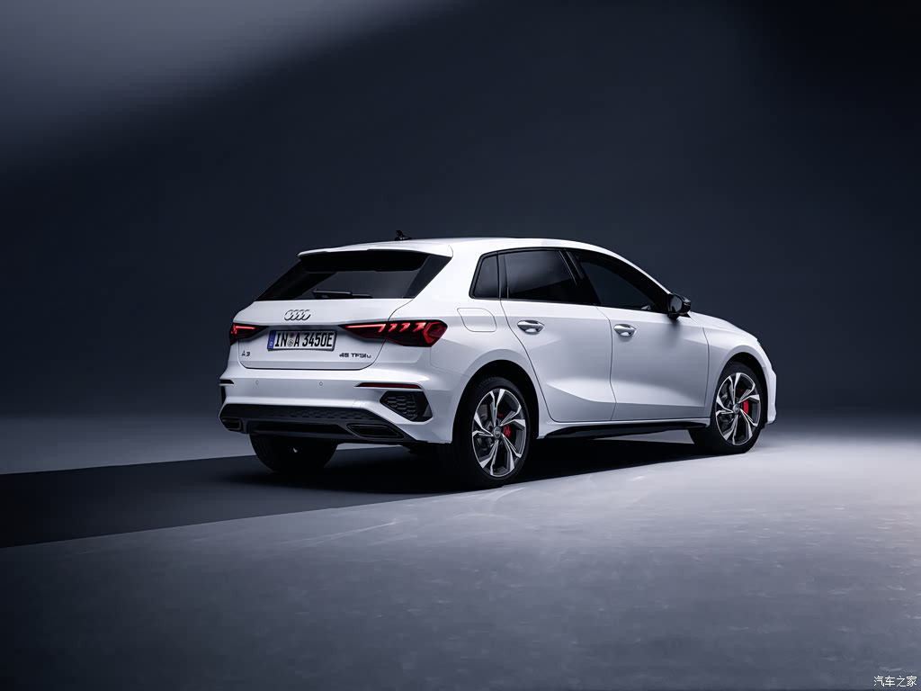 奥迪a3新能源(进口) 2021款 sportback 45 tfsi e 6262017图片_奥迪