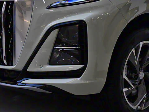 2025�� 117km ��ΪPLUS��