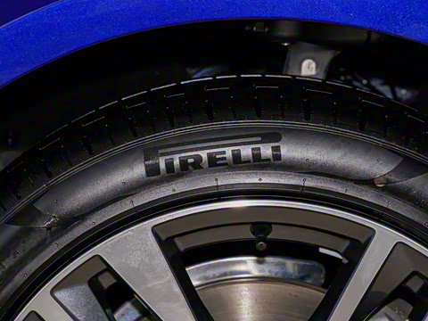 2021�� 40 TFSI ����������