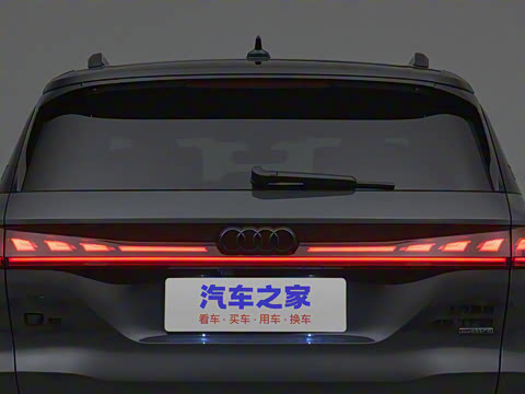 2023�� 45 TFSI quattro Ӱ��ʿ��