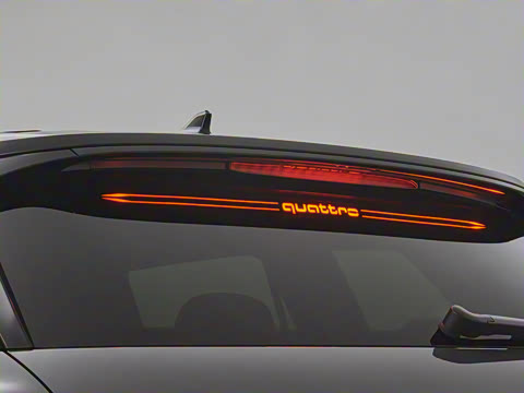 2023�� 45 TFSI quattro Ӱ��ʿ��