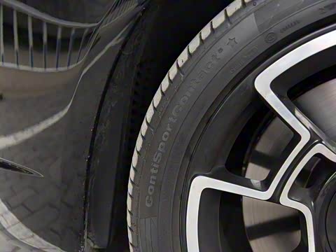 2017�� 6.6T Black Badge Edition