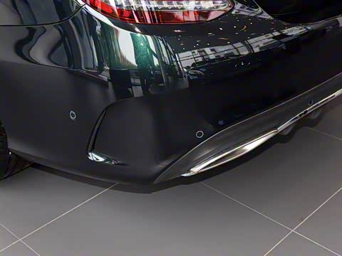 2020�� �Ŀ� C 260 L �˶���